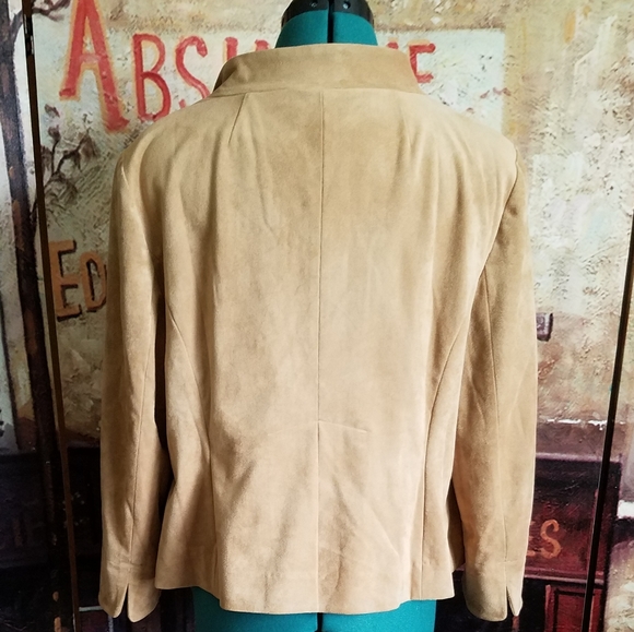 Chico's Black label washable suede tan coat - Picture 3 of 11